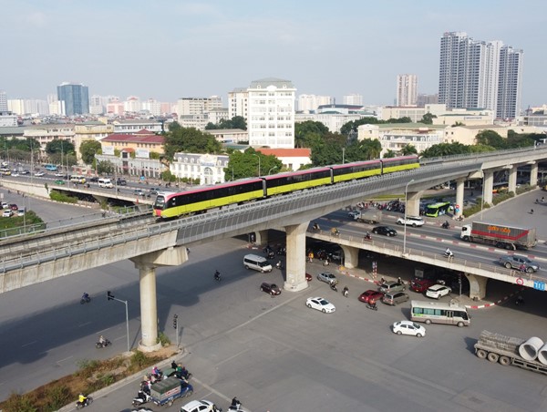 Tàu điện Nhổn – ga Hà Nội đạt hiệu suất 100% trong ngày đầu chạy thử