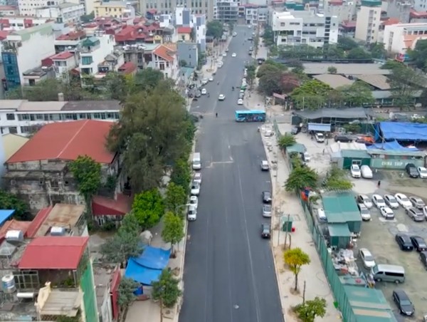 Phân luồng giao thông đường Huỳnh Thúc Kháng kéo dài