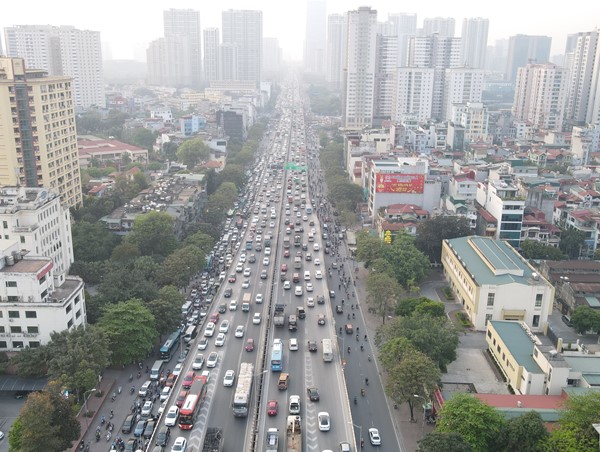 Chủ động ứng phó với ùn tắc trong kỳ nghỉ lễ kéo dài