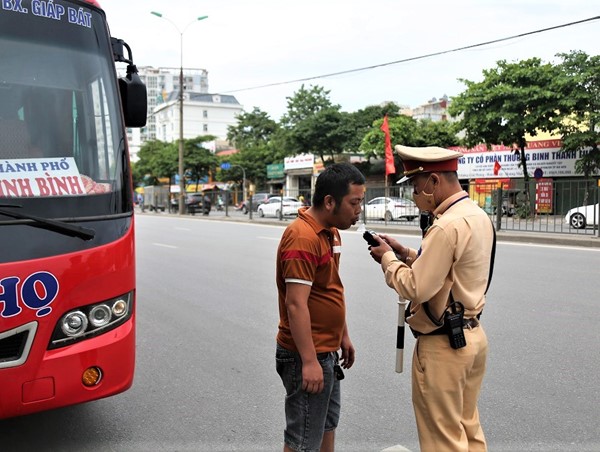 Hà Nội: 5 ngày nghỉ lễ, phạt 770 ma men