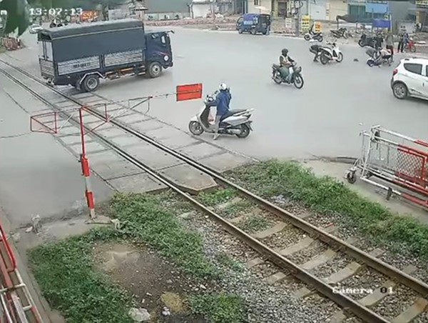 Tìm nam thanh niên đi SH gây tai nạn rồi bỏ chạy