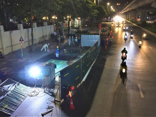 ​Bắt đầu dựng 8 lô cốt trên đường Nguyễn Trãi