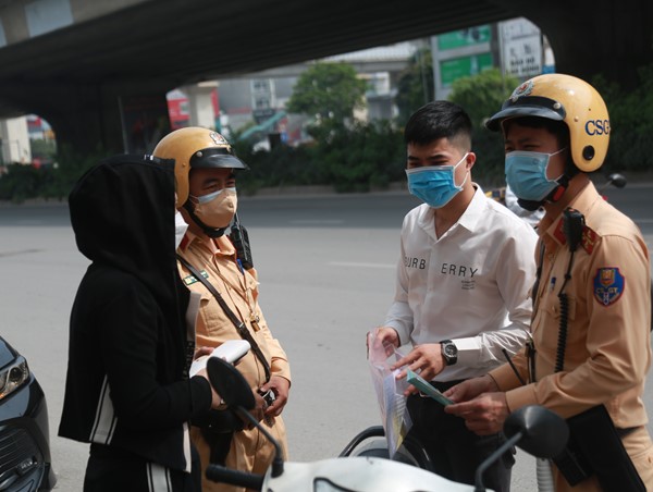 Hà Nội: Xử lý 420 trường hợp vi phạm Luật Giao thông đường bộ