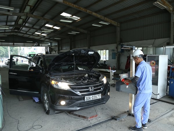 Cơ bản giải quyết ùn tắc tại các trung tâm đăng kiểm