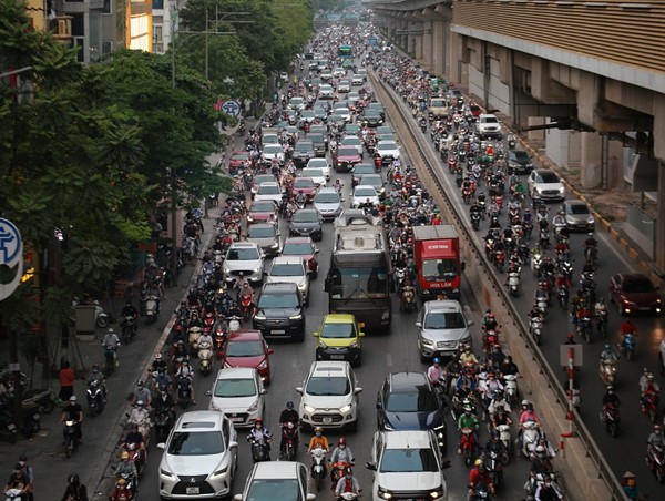 Hà Nội đặt nhiều mục tiêu lớn để cải thiện tình trạng ùn tắc giao thông