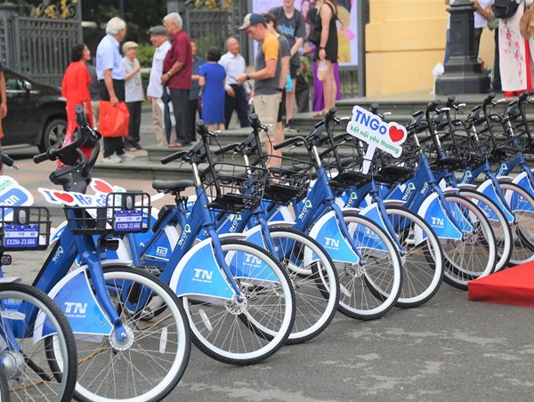 Dịch vụ xe đạp điện, xe đạp công cộng tại Hà Nội chính thức được đưa vào hoạt động