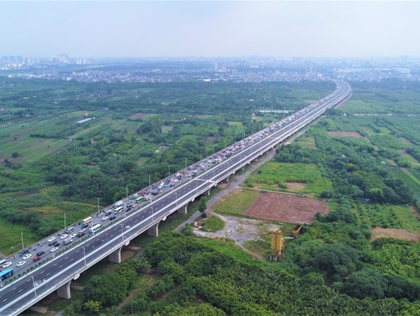 Tổ chức giao thông cầu Vĩnh Tuy sau khi thông xe