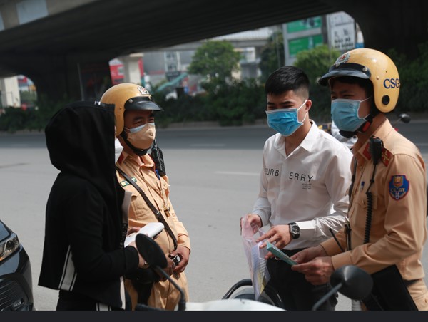 Hà Nội: Xử lý 252 trường hợp vi phạm Luật Giao thông đường bộ