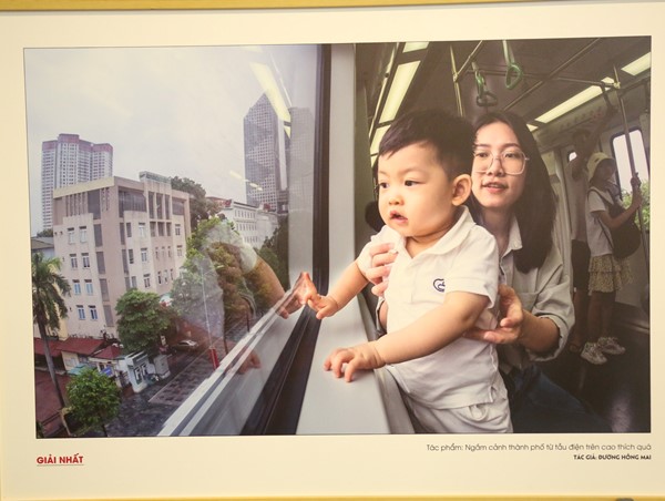 Tiếp nối hành trình xây dựng văn hóa giao thông