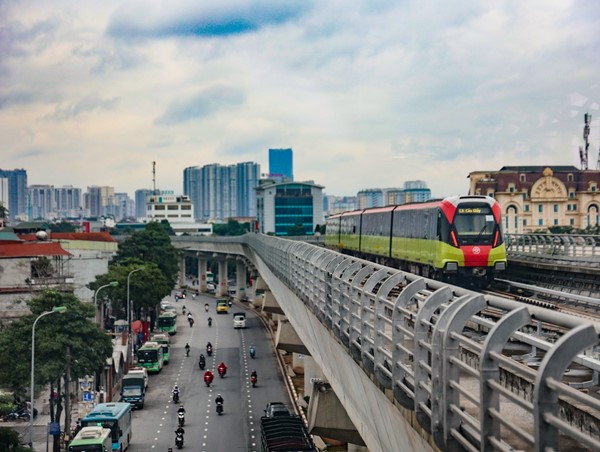 Chuẩn bị đưa tuyến đường sắt Nhổn - ga Hà Nội vào khai thác thương mại