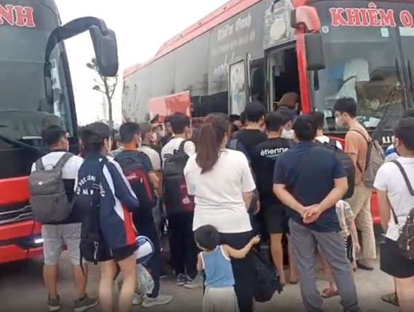 Tài xế xe khách Khiêm Oanh vi phạm nồng độ cồn, chở quá số người quy định