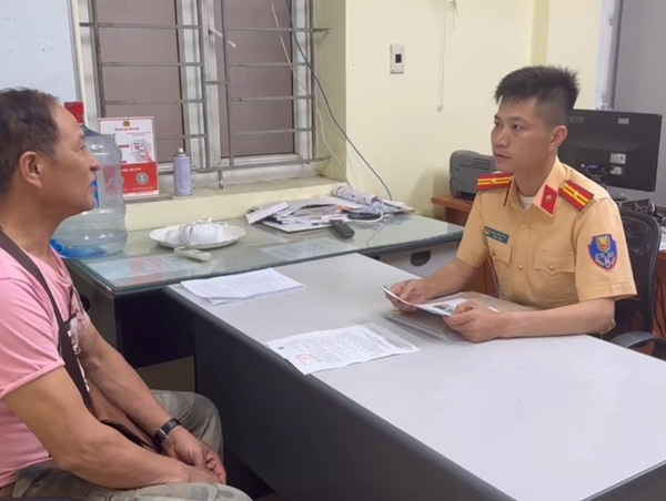 Công an Hà Nội xử lý 308 trường hợp vi phạm giao thông qua tin báo Zalo