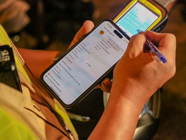 Lập biên bản 6.892 trường hợp vi phạm ATGT trên môi trường điện tử