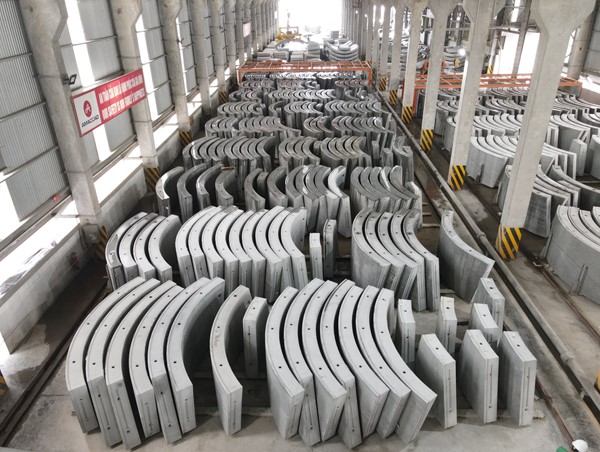 Vận chuyển vỏ hầm về Hà Nội, sẵn sàng đào đoạn ngầm đường sắt đô thị  ​