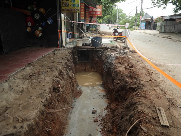 Huyện Mê Linh, nhiều tuyến đường bị đào bới trái phép