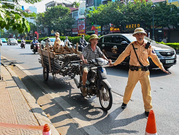 Cảnh sát giao thông Thủ đô phạt 157,2 tỷ đồng tiền vi phạm giao thông