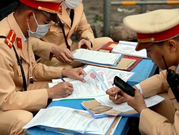 Những quy định mới về giấy phép lái xe có hiệu lực từ 2025