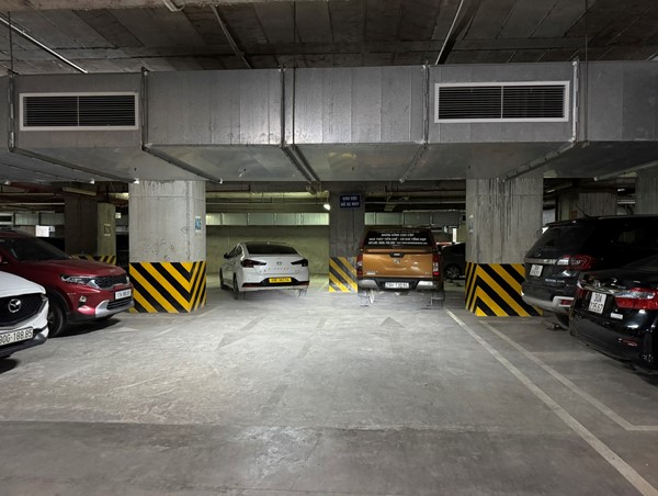 Cư dân chung cư CT8, khu đô thị Dương Nội 2 lo ngại cháy nổ hầm để xe