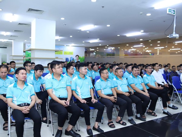 Bồi dưỡng văn hoá giao thông cho tài xế taxi: Nhiệm vụ cấp bách