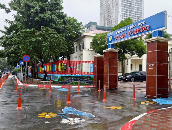 Hà Nội nhân rộng mô hình “Cổng trường an toàn giao thông”