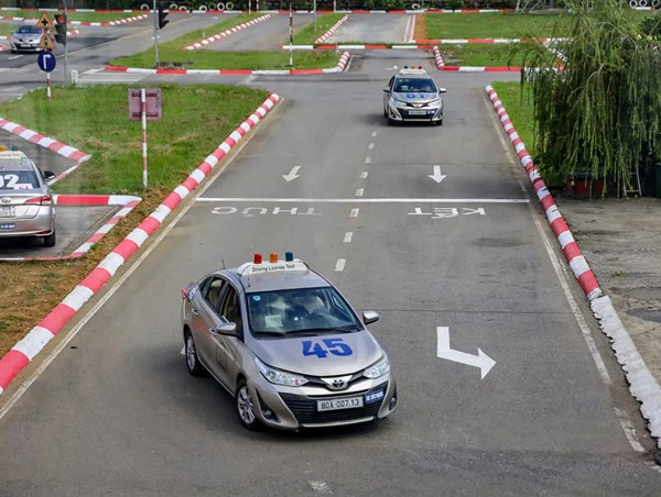 Trung tâm sát hạch vệ tinh, giảm áp lực thi bằng lái xe