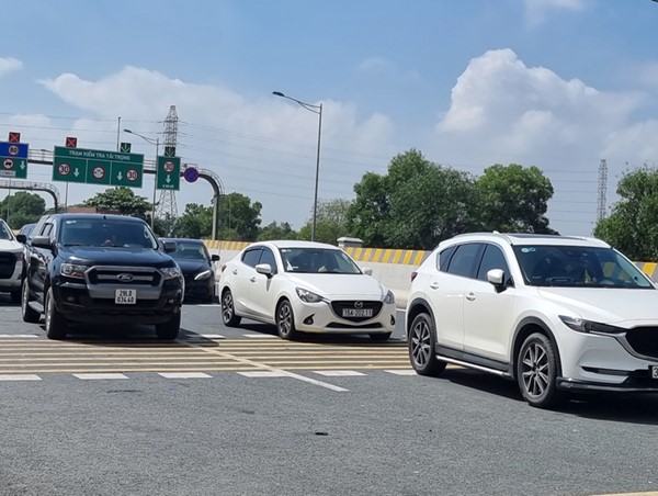 Hải Phòng, Hưng Yên: Dừng hoạt động vận tải hành khách theo tuyến cố định đến các tỉnh có dịch