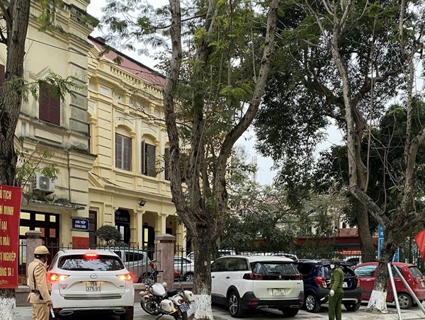 Hải Phòng: Công an TP ra quân lập lại trật tự an toàn giao thông