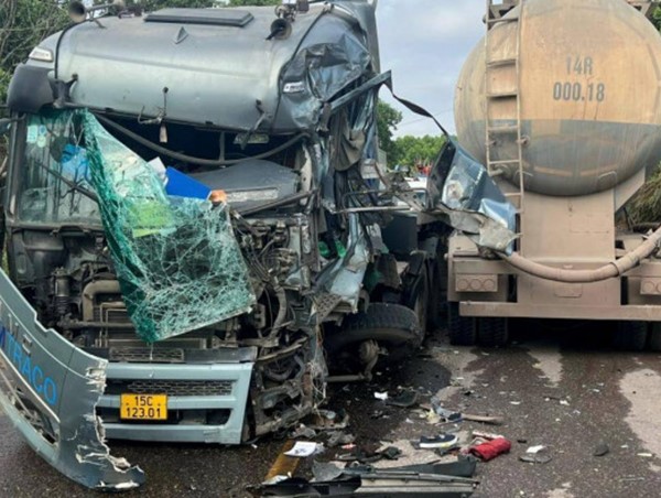 Quảng Ninh: Truy tìm lái xe container gây tai nạn rời khỏi hiện trường