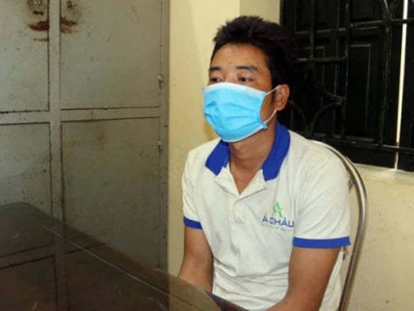 Tạm giữ thuyền trưởng đẩy 3 CSGT xuống sông khi bị yêu cầu kiểm tra