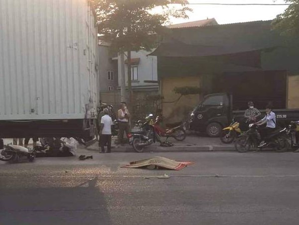 Va chạm giao thông nghiêm trọng khiến 4 người thương vong