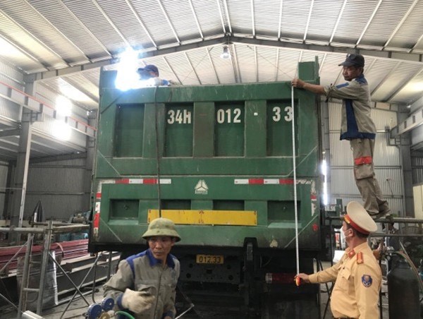 Cảnh sát giao thông Hải Dương vào cuộc xử lý 444 trường hợp vi phạm