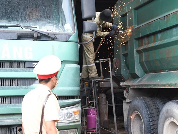 Hải Phòng: Thu hơn 6 tỷ đồng trong tháng đầu cao điểm xử lý vi phạm giao thông