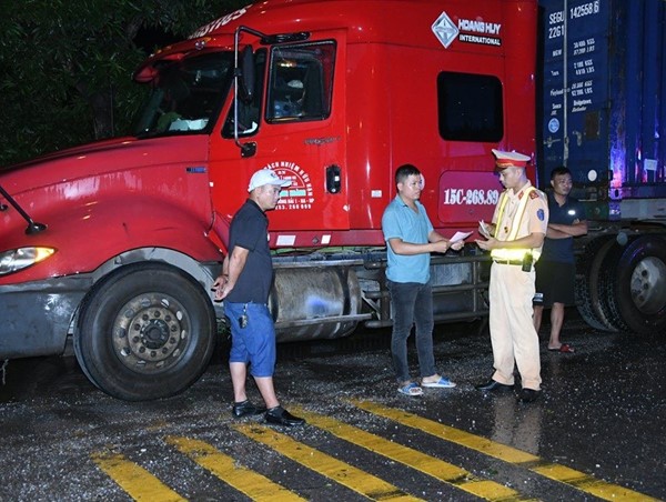 Hải Phòng: Xử lý hơn 4.200 trường hợp vi phạm trật tự ATGT, phạt hơn 11 tỷ đồng