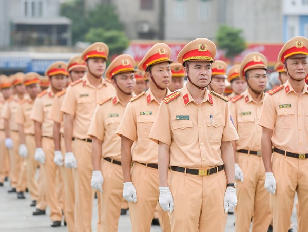 Hải Phòng, Hải Dương: Ra quân mở đợt cao điểm tấn công trấn áp tội phạm, đảm bảo an ninh trật tự Tết Nguyên đán Quý Mão 2023.