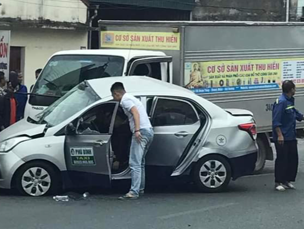 Quảng Ninh: Tai nạn liên hoàn, 4 người thương vong