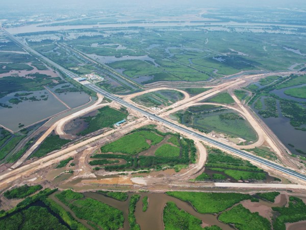 Quảng Ninh: Phấn đấu hoàn thành nút giao Đầm Nhà Mạc trong năm 2023
