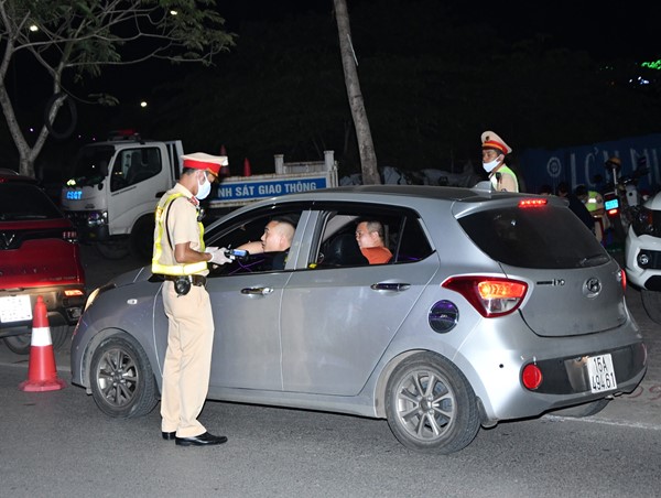 Hải Phòng: Xử lý hơn 200 trường hợp lái xe vi phạm nồng độ cồn