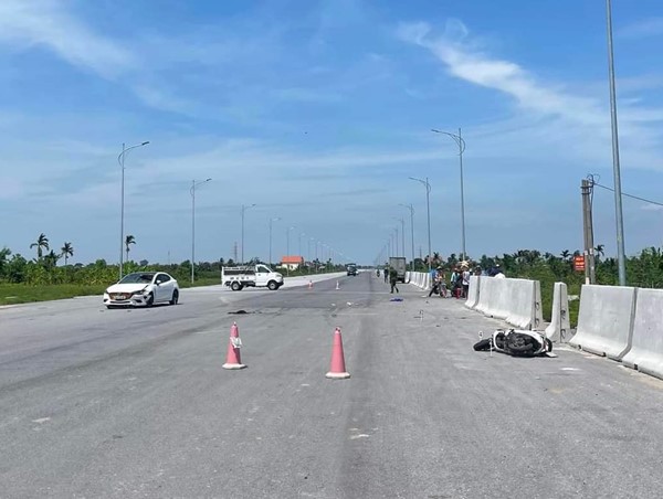 Hải Phòng: Ca nương từng nhận Kỷ lục Việt Nam đã gặp nạn qua đời