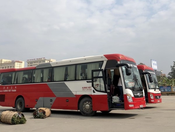 Quảng Ninh: Xử lý hàng trăm phương tiện hoạt động trá hình tại các bến bãi