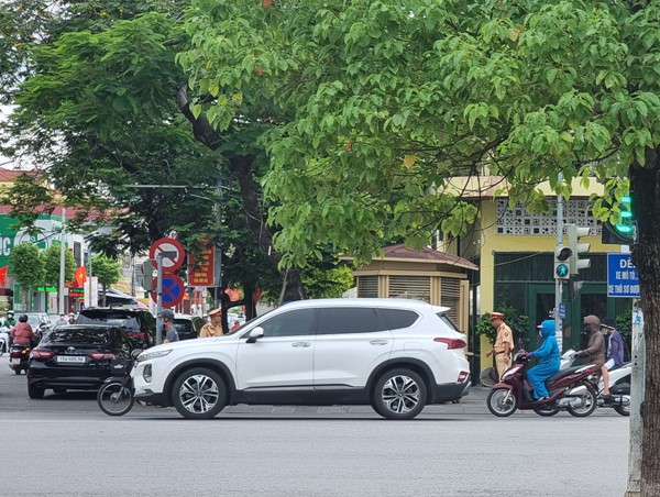 Hải Phòng: Phân luồng giao thông tạm thời trong thời gian Lễ tang Phó Thủ tướng Lê Văn Thành