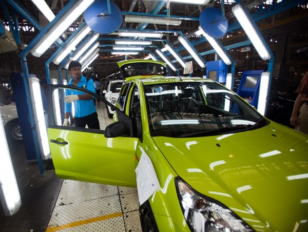 Thị trường xe Ấn Độ trong tháng 4 chứng kiến doanh thu tụt dốc “không phanh“