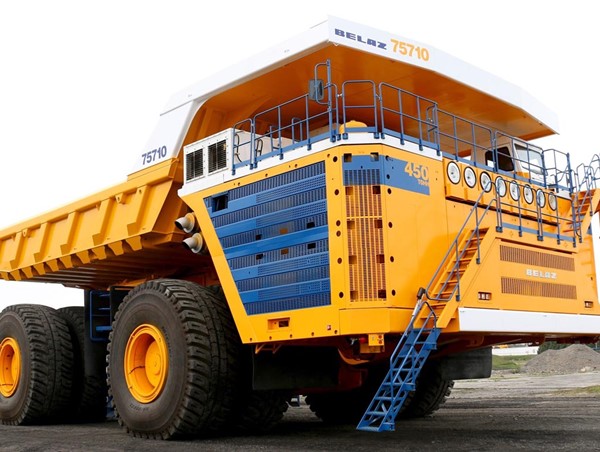 Xe tải BelAZ 75710 - “Quái vật” hạng nặng lớn nhất thế giới