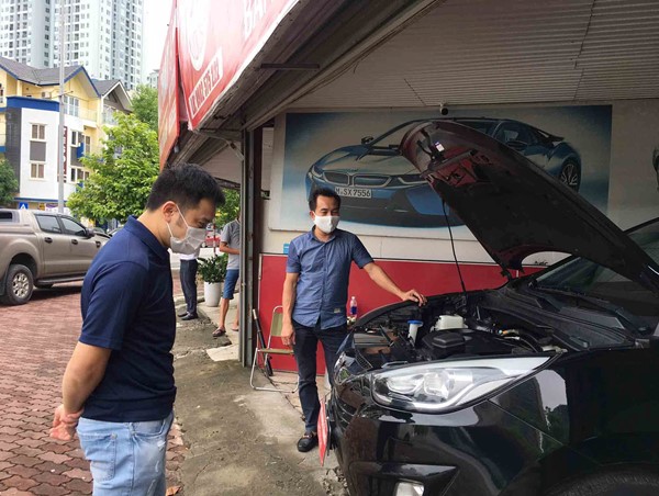 Lần đầu mua ô tô, nên chọn xe cũ hay xe mới?