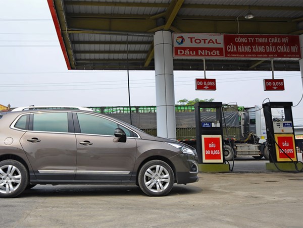 Giá xăng ở mức cao nhất, đi xe nào tiết kiệm nhất?