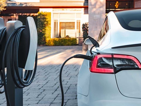 Công nghệ Lithium thúc đẩy ngành công nghiệp ô tô điện bùng nổ