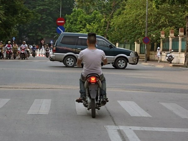 Các trường hợp xe mới chưa lắp biển kiểm soát được phép tham gia giao thông