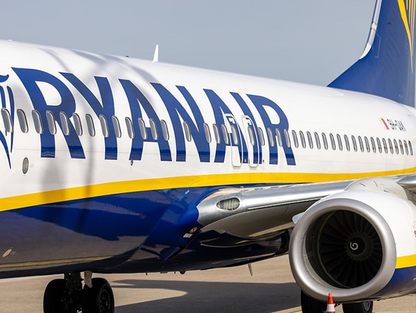 Hàng trăm hành khách mắc kẹt do tiếp viên hãng Ryanair đình công