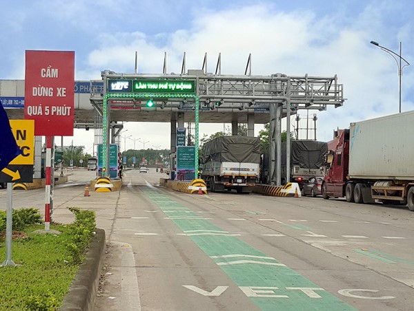 [INFOGRAPHICS]: Những điều tài xế cần biết về VETC 