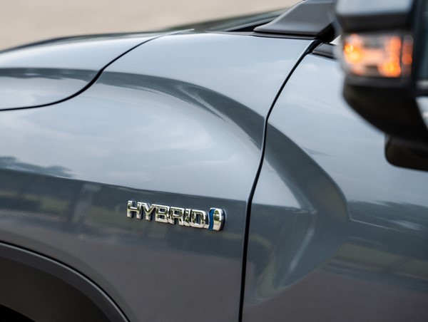 VAMA kiến nghị giảm thuế tiêu thụ đặc biệt cho xe hybrid