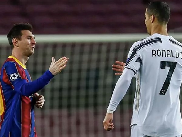 Ronaldo đối đầu Messi với tư cách là đội trưởng 